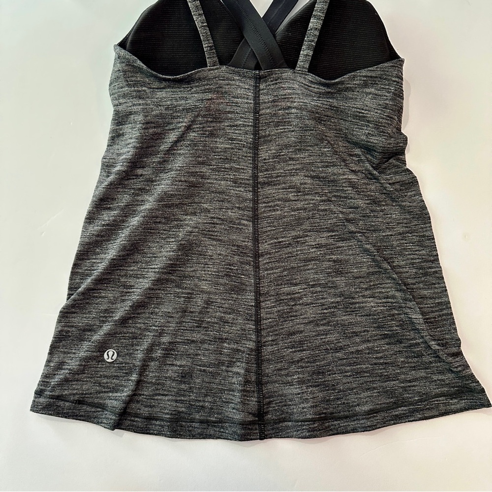 Lululemon Run For Gold Black Tank Built-In Bra with removable pads Size 4 - Picture 11 of 16
